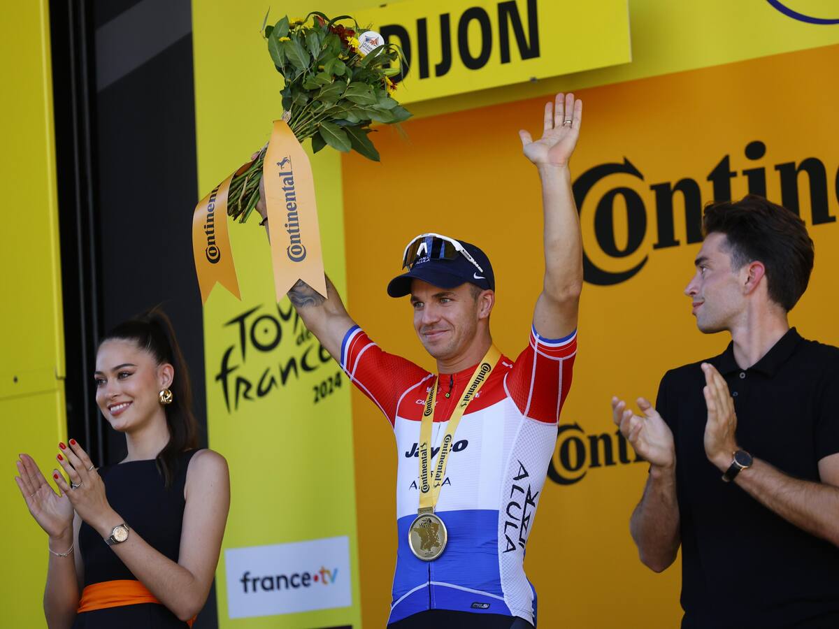 Dylan Groenewegen ganó la sexta etapa del Tour de Francia