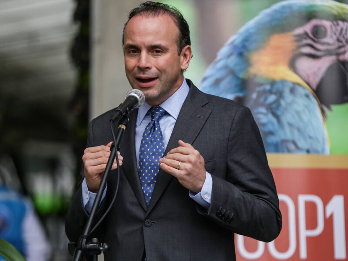 No es conveniente en una democracia minimizar las manifestaciones: Alejando Eder