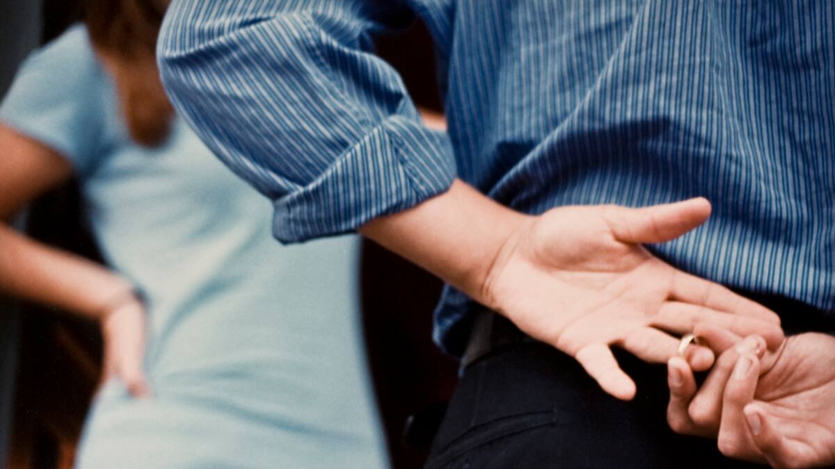 ¿La monotonía puede llevarnos a ser infieles?, experta responde