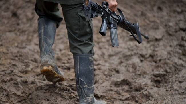 El senador indígena Feliciano Valencia denunció que uno de los grupos armados se atrincheró en una escuela. Foto: Getty Images | Video: Cortesía Sucesos Cauca