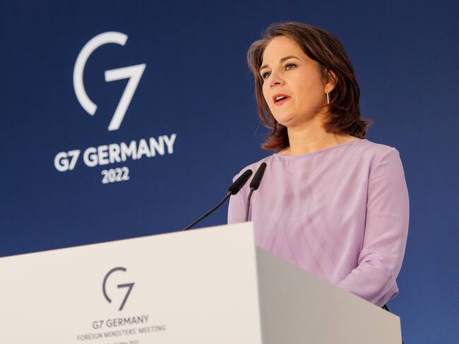 OLDENBURG IN HOLSTEIN, GERMANY - MAY 14: German Foreign Minister Annalena Baerbock speaks at a press conference after the meeting of foreign minister of the G7 member states at the Schlossgut Weissenhaus venue on May 14, 2022 near Oldenburg in Holstein, Germany. The three-day conference is focusing on the current Russian war in Ukraine. The foreign ministers of Ukraine and Moldova are also attending. (Photo by Morris MacMatzen/Getty Images)