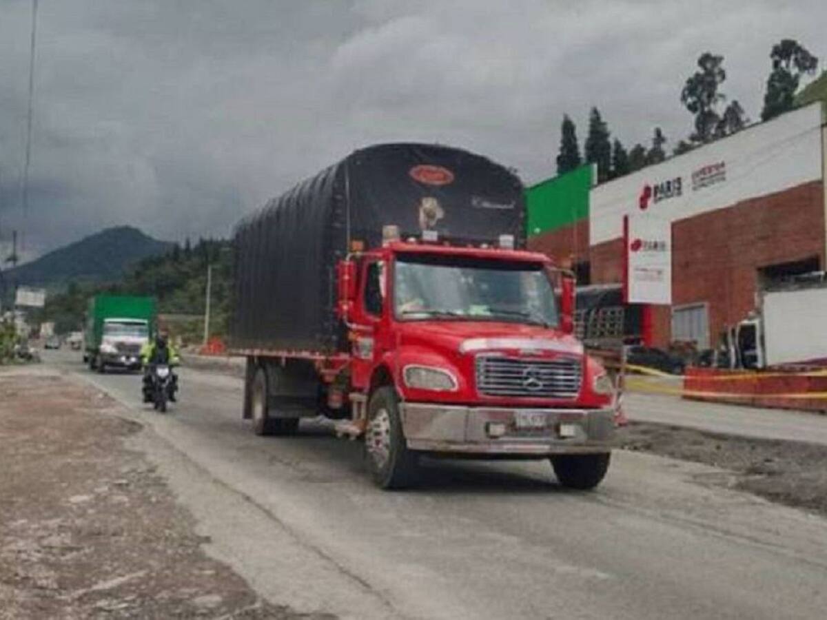Pérdidas millonarias tras el cierre de La Línea y a su paso por Manizales