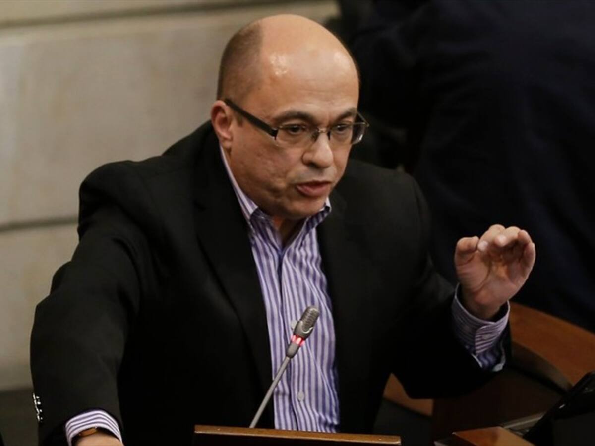 El fiscal enrarece el ambiente del proceso de paz: Voces de Paz