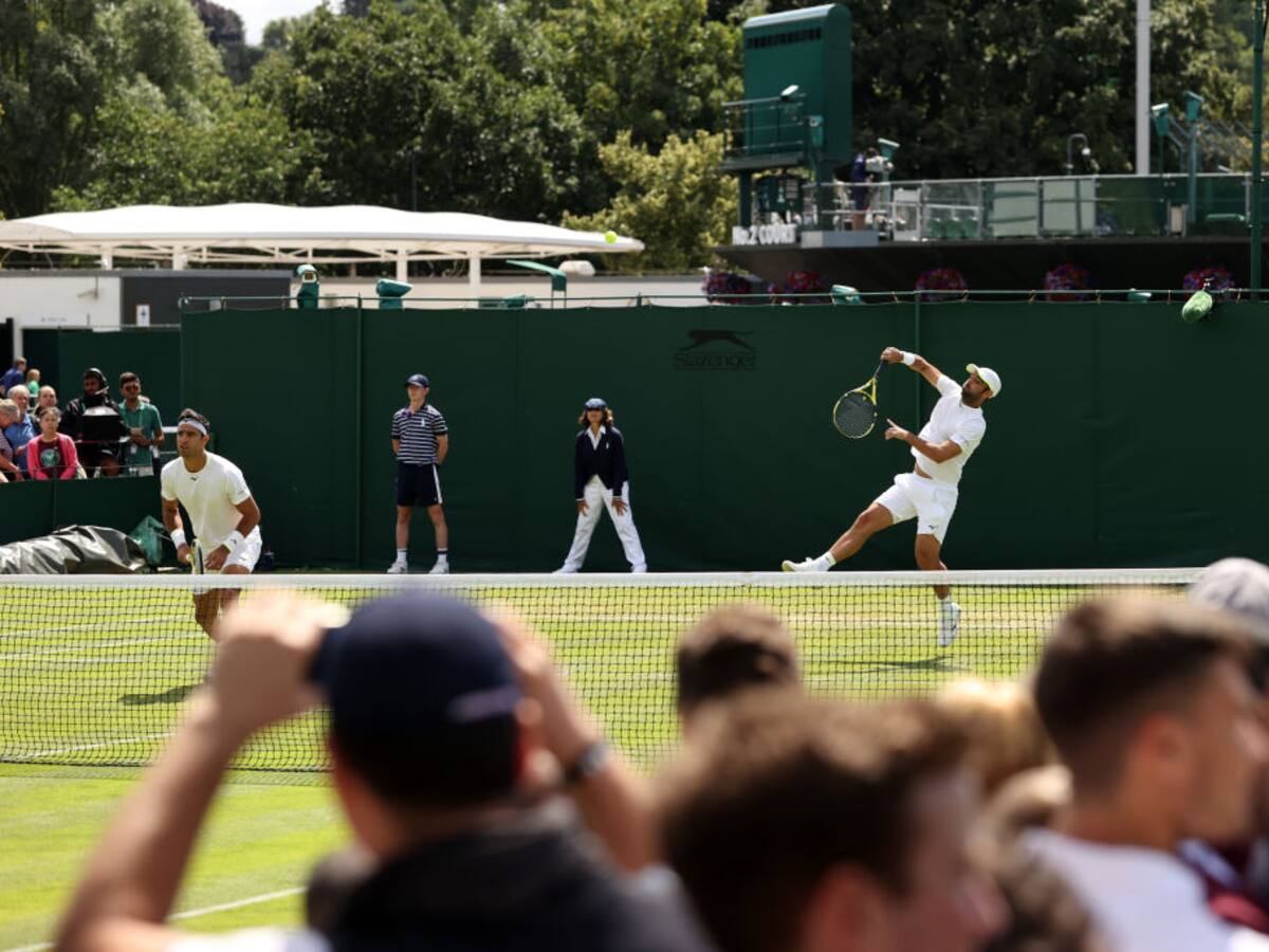 Juan Sebastián Cabal y Robert Farah clasificaron a octavos de final de Wimbledon