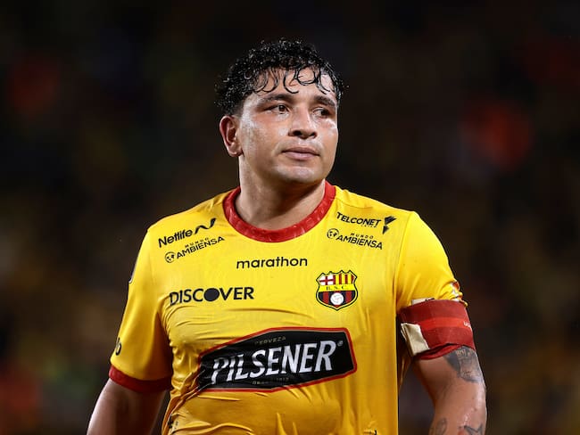 Mario Pineida, jugador del Barcelona. Foto: Franklin Jacome/Getty Images