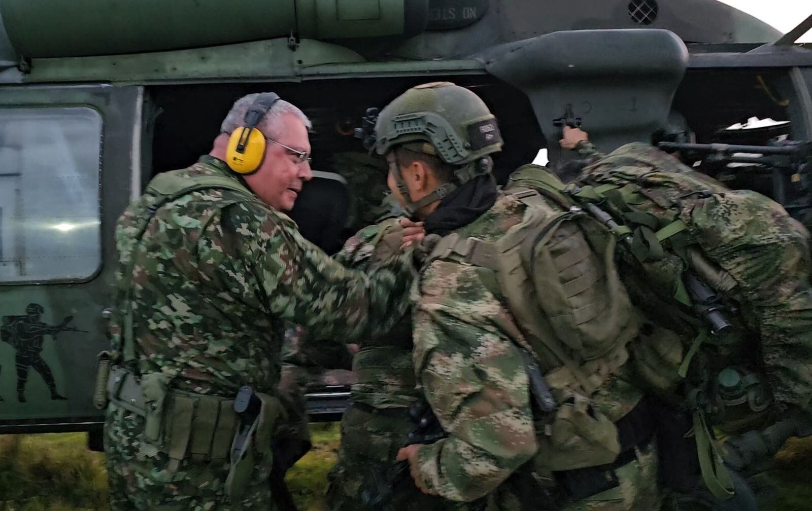 Los militares fueron transportados hasta la ciudad de Popayán. Crédito: Ejército Nacional.