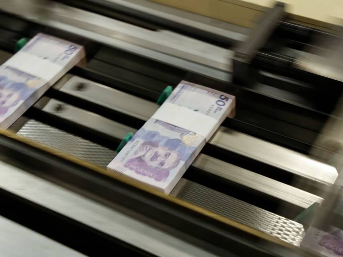 Plazo para el pago de la prima de mitad de año en Colombia: ¿Los docentes la reciben?