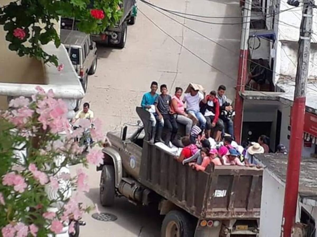 Cerca de 600 desplazados del municipio de Hacarí regresaron voluntariamente a sus veredas