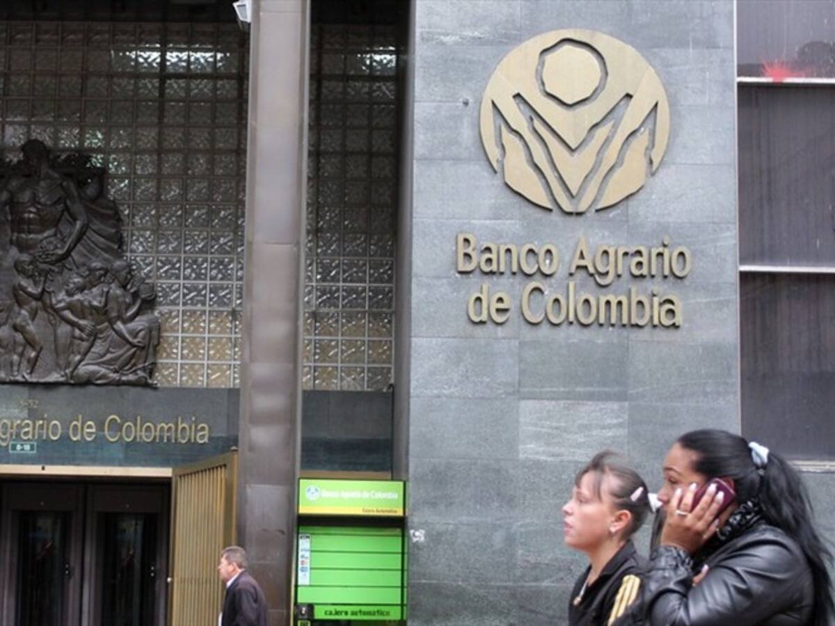 Presidente del Banco Agrario plantea democratizar parte del capital de la entidad