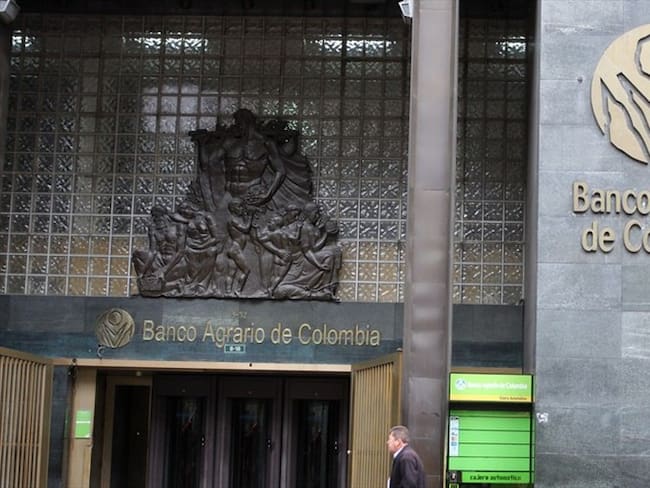 Presidente del Banco Agrario plantea democratizar parte del capital de la entidad