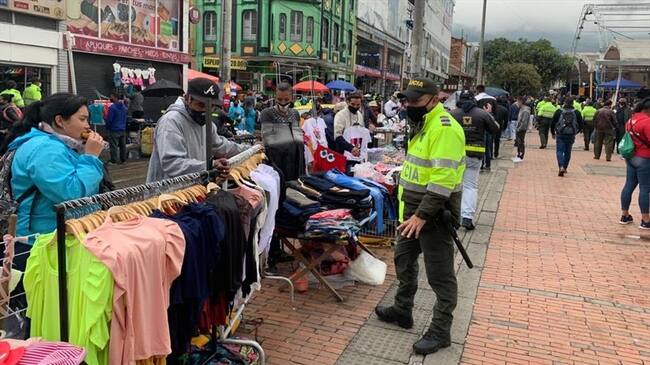 Este miércoles, dentro de la 'nueva realidad de Bogotá', se llevó a cabo la reapertura del comercio al detal y de servicios no esenciales y el tradicional 'Madrugón'. Foto: Alcaldía de Bogotá