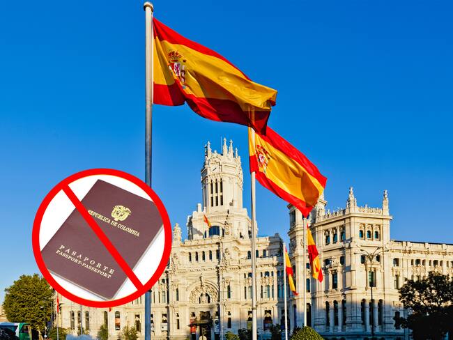Plaza de la Cibeles en España. En el círculo, imagen de referencia que significa no tener pasaporte vigente (GettyImages)