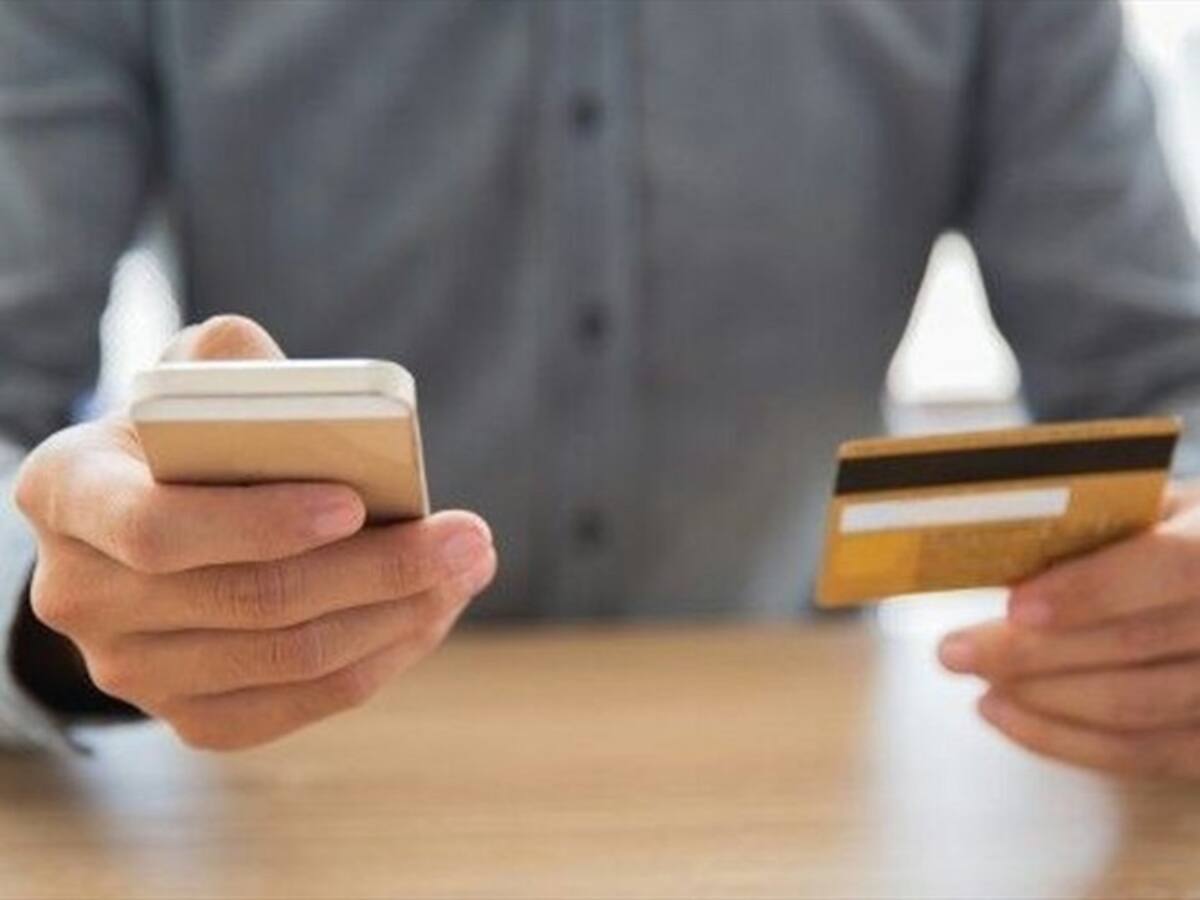 Gobierno recomienda a alcaldes privilegiar el comercio electrónico durante el Día sin IVA