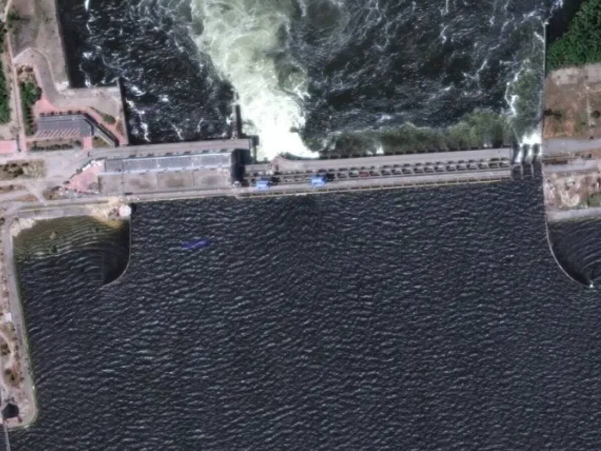 Ucrania hace balance del desastre: evacuados, campos anegados y cortes de electricidad