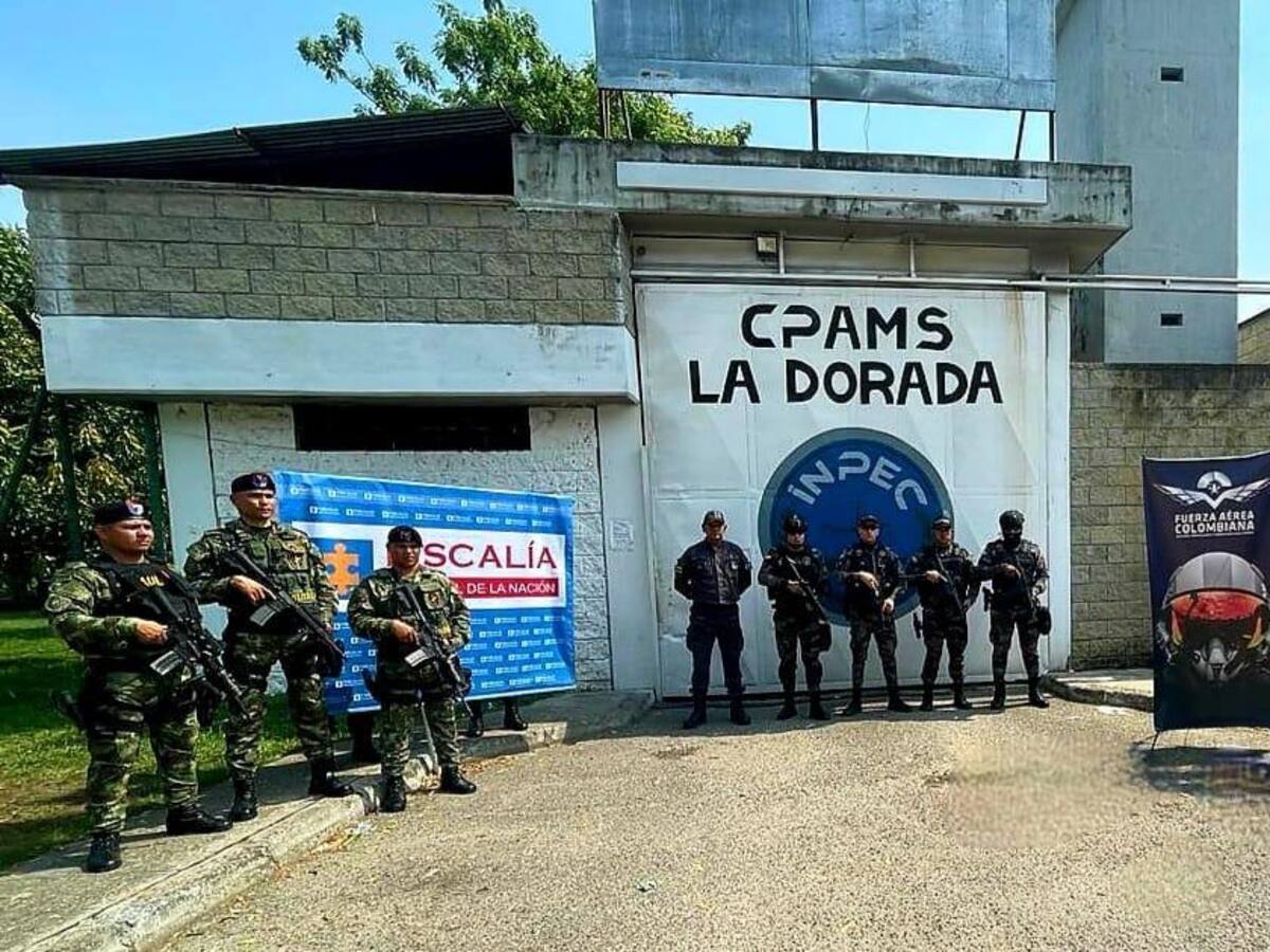 Gaula militar incautó más de 30 celulares en caletas, en la cárcel de la Dorada, Caldas