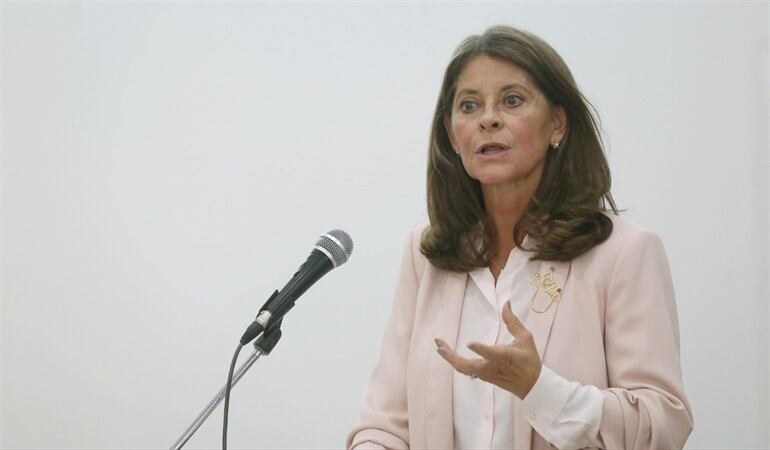 ¿Qué expectativa tiene del desempeño de la vicepresidenta Ramírez en este nuevo cargo? #DeLaCancillerEspero. Foto: Colprensa