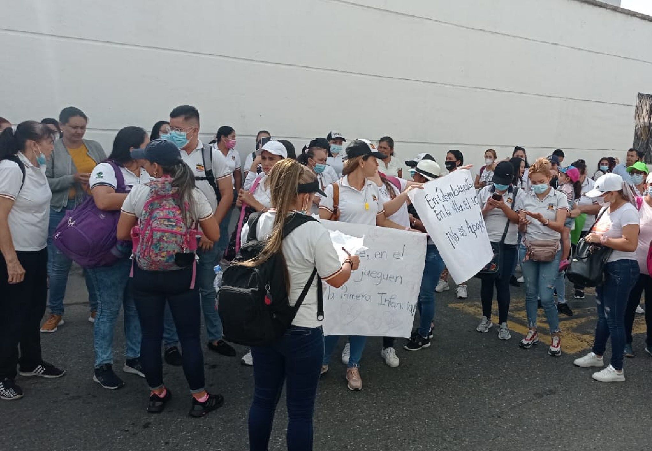 CDI PROTESTAS / suministrada a W radio