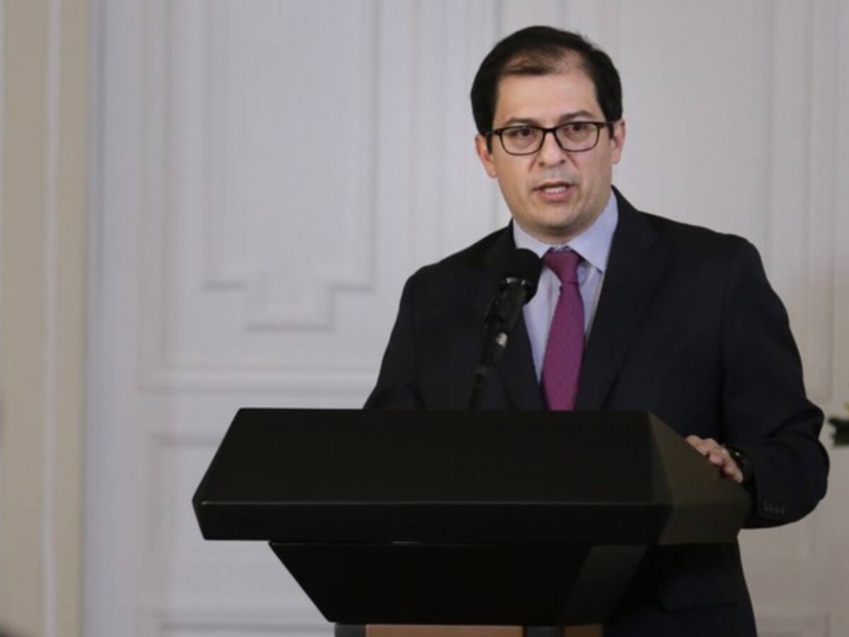 El contrato de trabajo de Francisco Barbosa con la Universidad Sergio Arboleda