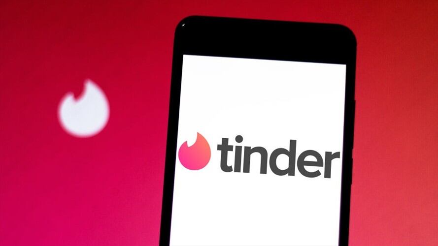 Tinder lanzará película interactiva y enlazará a quienes tengan respuestas similares. Foto: Getty Images