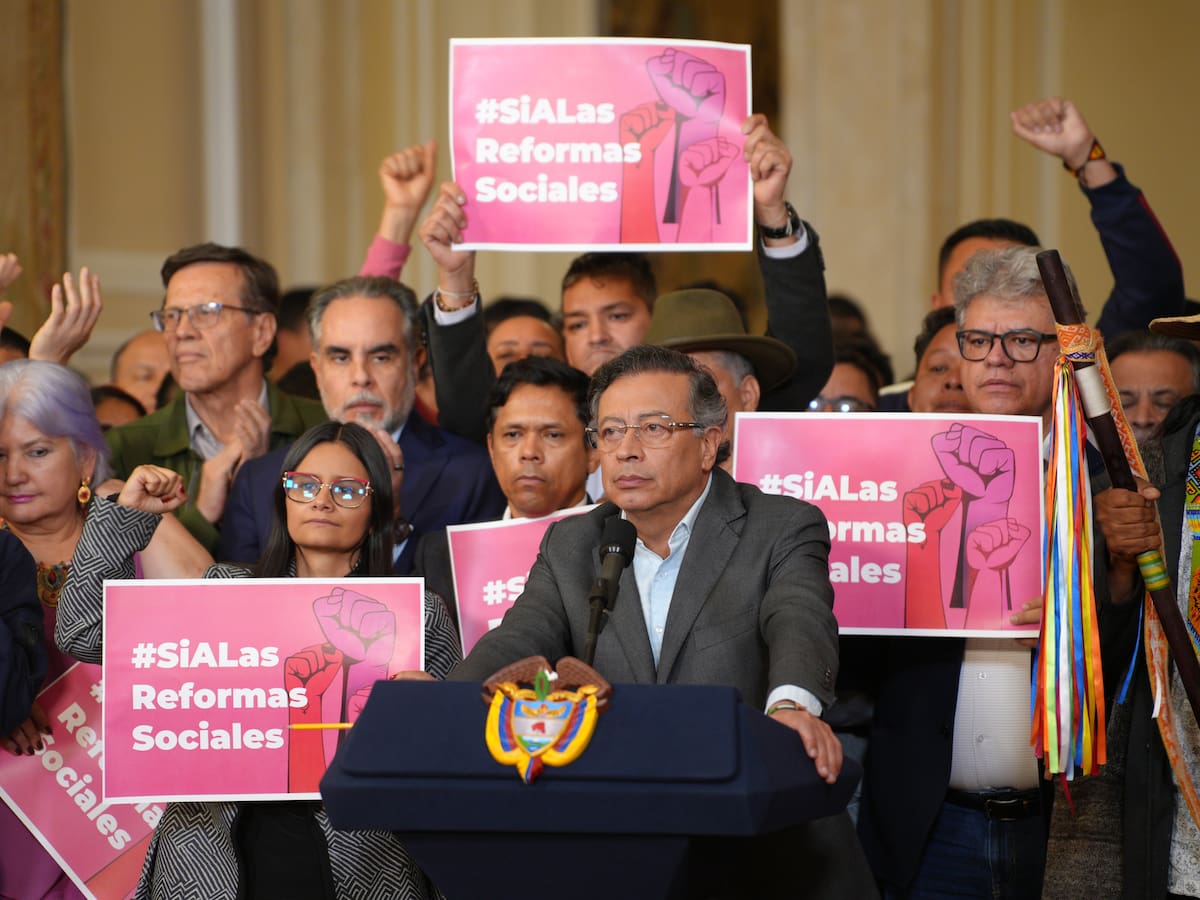 Este es el camino que debe recorrer la propuesta de consulta popular de Petro para hacerse realidad