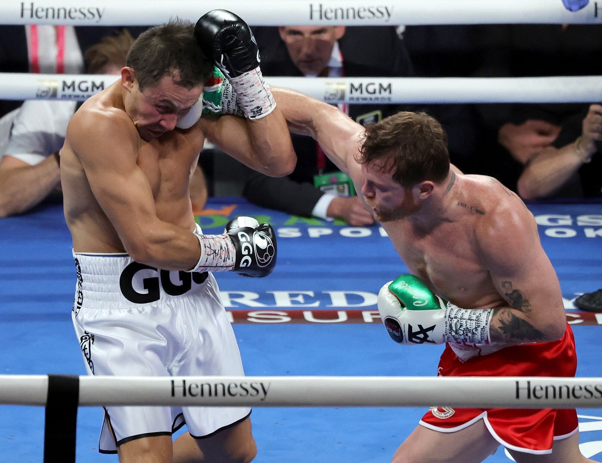 Canelo Álvarez vs. Gennadiy Golovkin. (Photo by Ethan Miller/Getty Images)