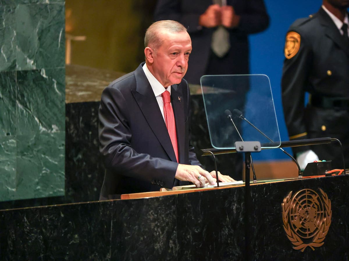 Erdogan pidió a la ONU permitir el uso de la fuerza contra Israel para frenar sus ataques