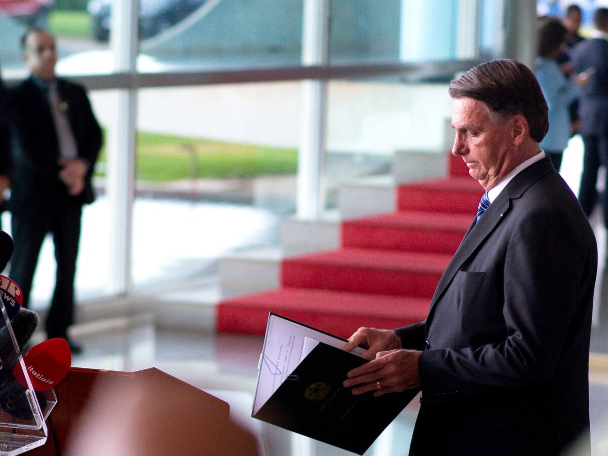 Policía Federal encontró texto que permitiría a Bolsonaro interferir en elecciones