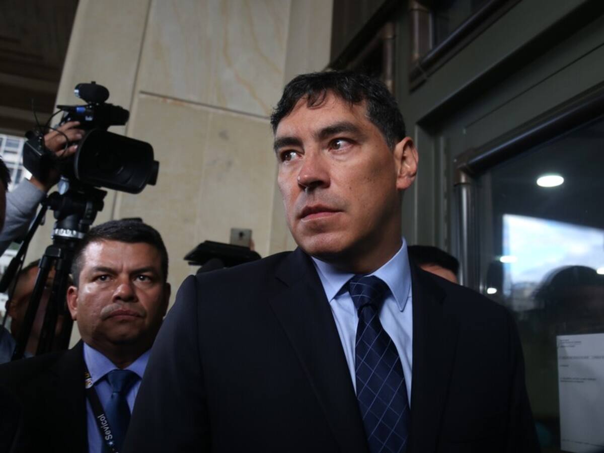 Corte Suprema acusó a Álvaro Hernán Prada por el delito de soborno a testigos
