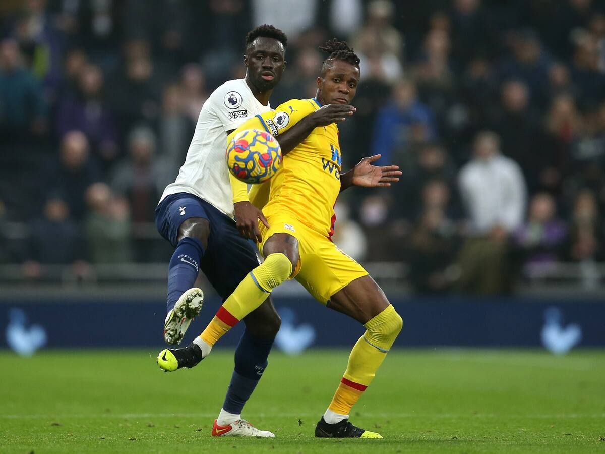Brillante partido de Davinson Sánchez en la goleada del Tottenham al Crystal Palace