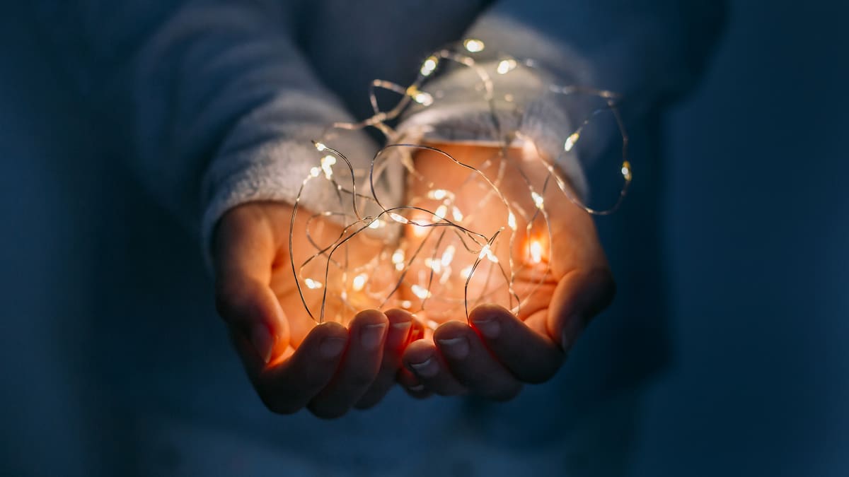 MinMinas hizo recomendaciones para no malgastar energía en alumbrado navideño