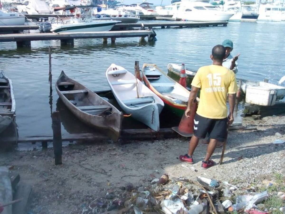 Pescadores se oponen a licencia ambiental para las obras en el puerto de Compas