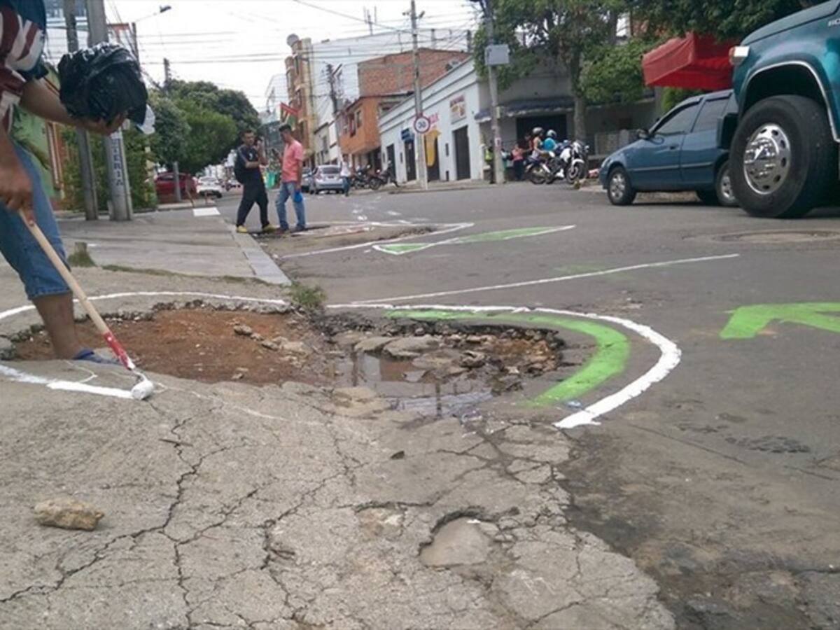 Alcalde de Bucaramanga “bautizará” huecos con nombres de concejales de la oposición