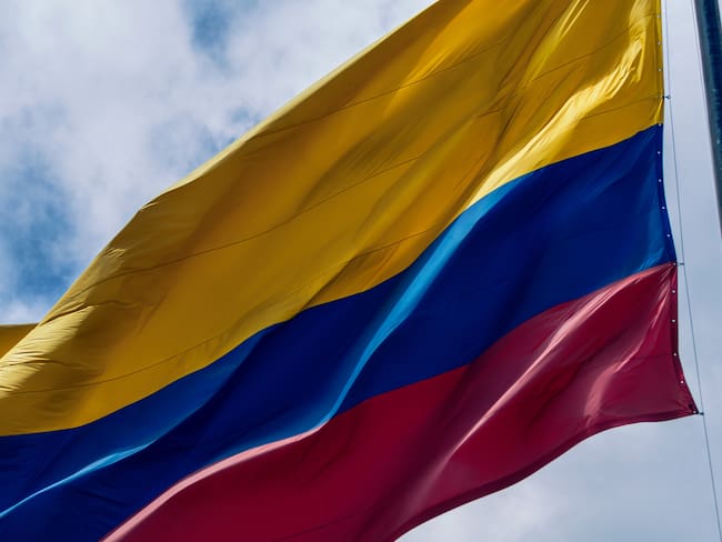 Imagen de referencia de la bandera de Colombia. Foto: Getty Images.