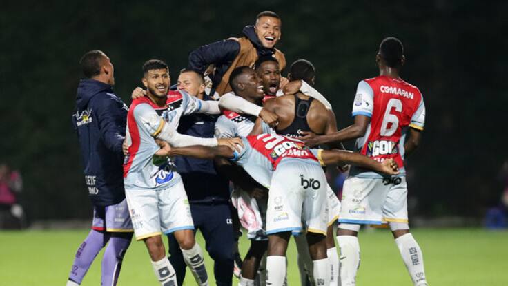 DT de Fortaleza le apuesta a la juventud y a los refuerzos para un torneo en el 2025