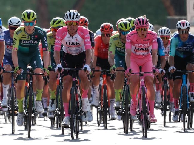 Ciclistas Giro Italia, etapa 21. (Ciclismo, Italia, Eslovenia, Roma) EFE/EPA/GIUSEPPE LAMI
