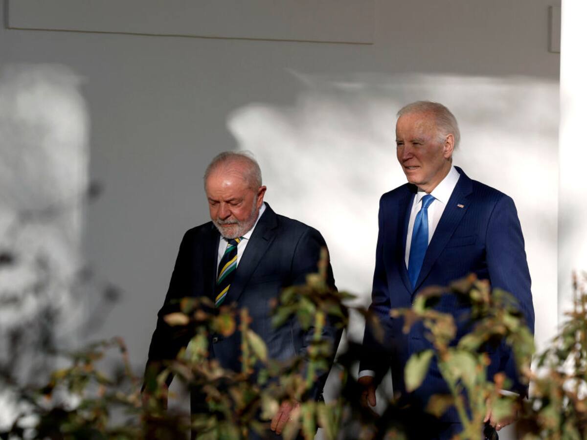 Joe Biden y Lula da Silva se comprometieron a defender la democracia