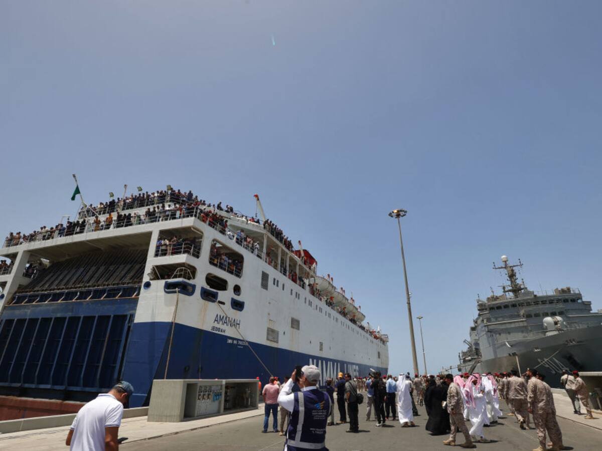 Estados Unidos consiguió evacuar a cientos de sus ciudadanos de la guerra en Sudán