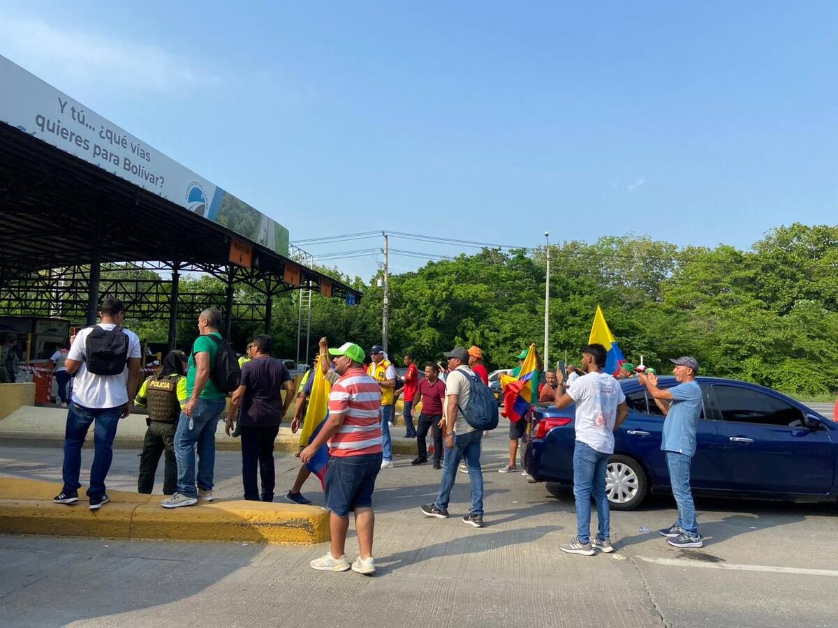 Ciudadanos se niegan a la reactivación del cobro en el peaje de Turbaco