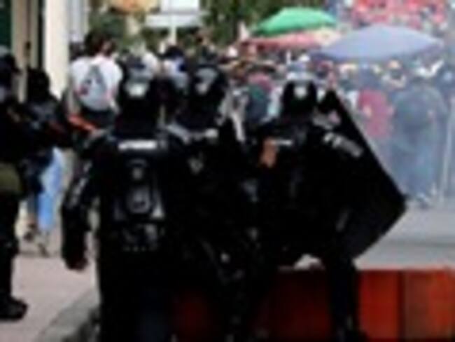 ¿Qué opina de los desórdenes que se produjeron durante las marchas de ayer? #ManifestantesOVándalos