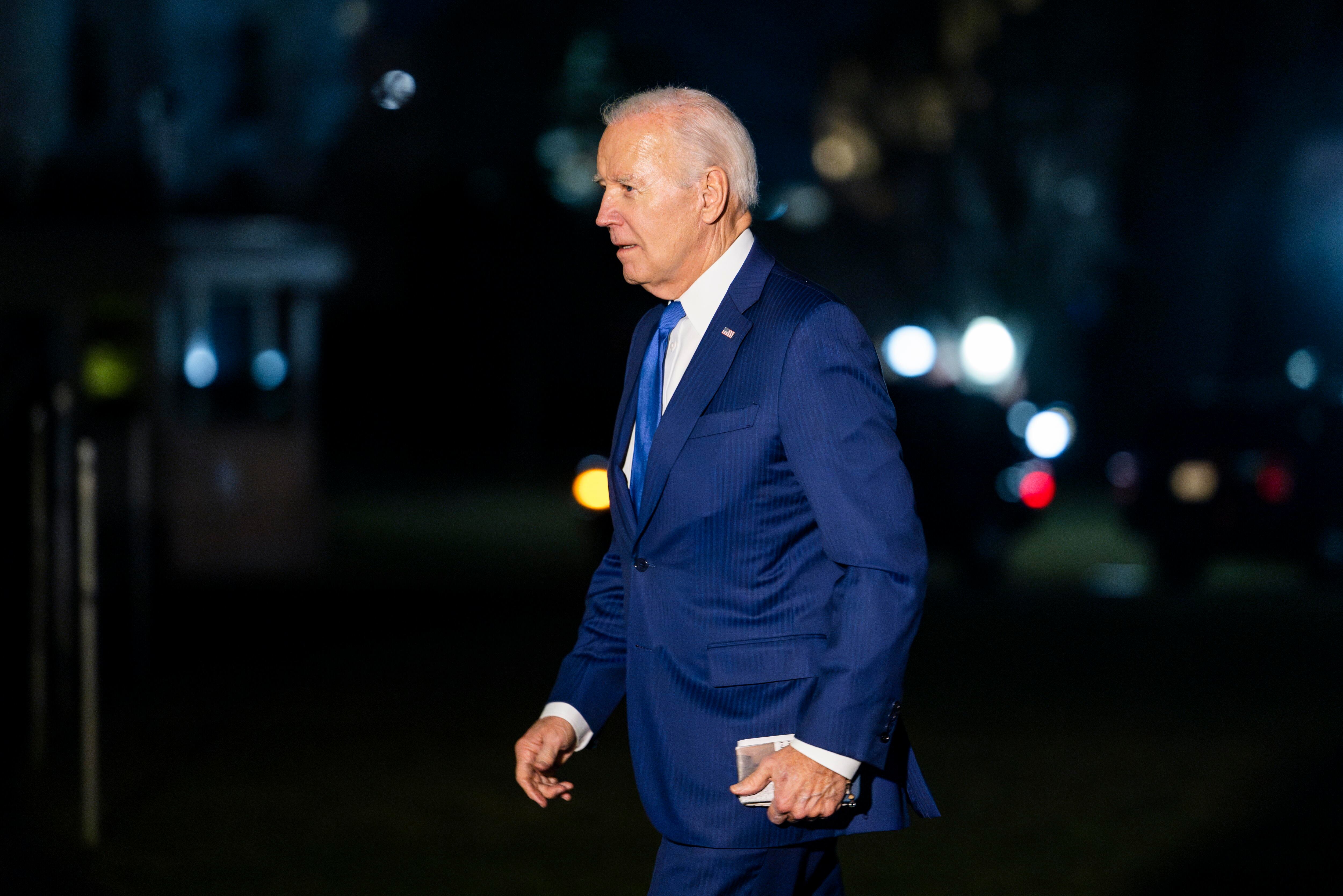 El fiscal concluye que Biden retuvo intencionadamente documentos pero no lo imputará. (Nueva York) EFE/EPA/JIM LO SCALZO / POOL