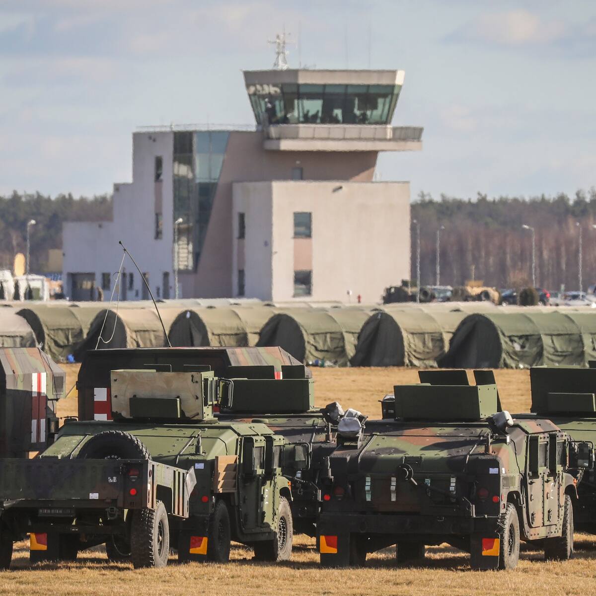 “Si Ucrania insiste en coquetear con la OTAN, Rusia hará esfuerzos por desestabilizar”: exembajador de Colombia en Moscú