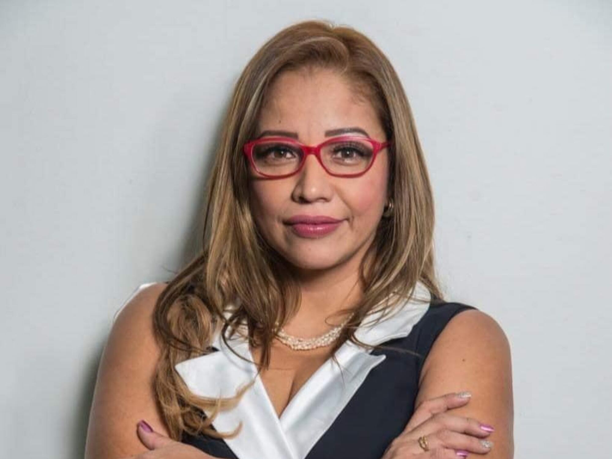 Norma Vera denuncia torturas y castigos de las autodefensas de la Sierra en el Magdalena