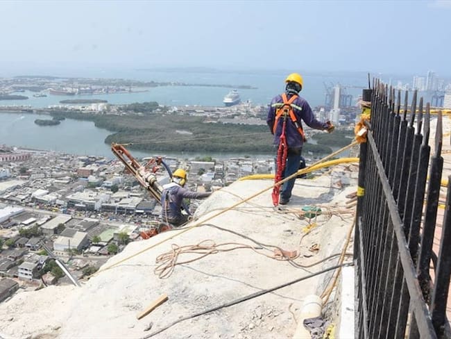 Se construirán dos tramos de muros de 9 y 11 metros de altura, y 47 metros de anclajes de 24 metros de longitud. Foto: Alcaldía de Cartagena