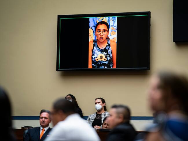 "Quiero seguridad", pide al Congreso de EE.UU. una niña del tiroteo de Texas