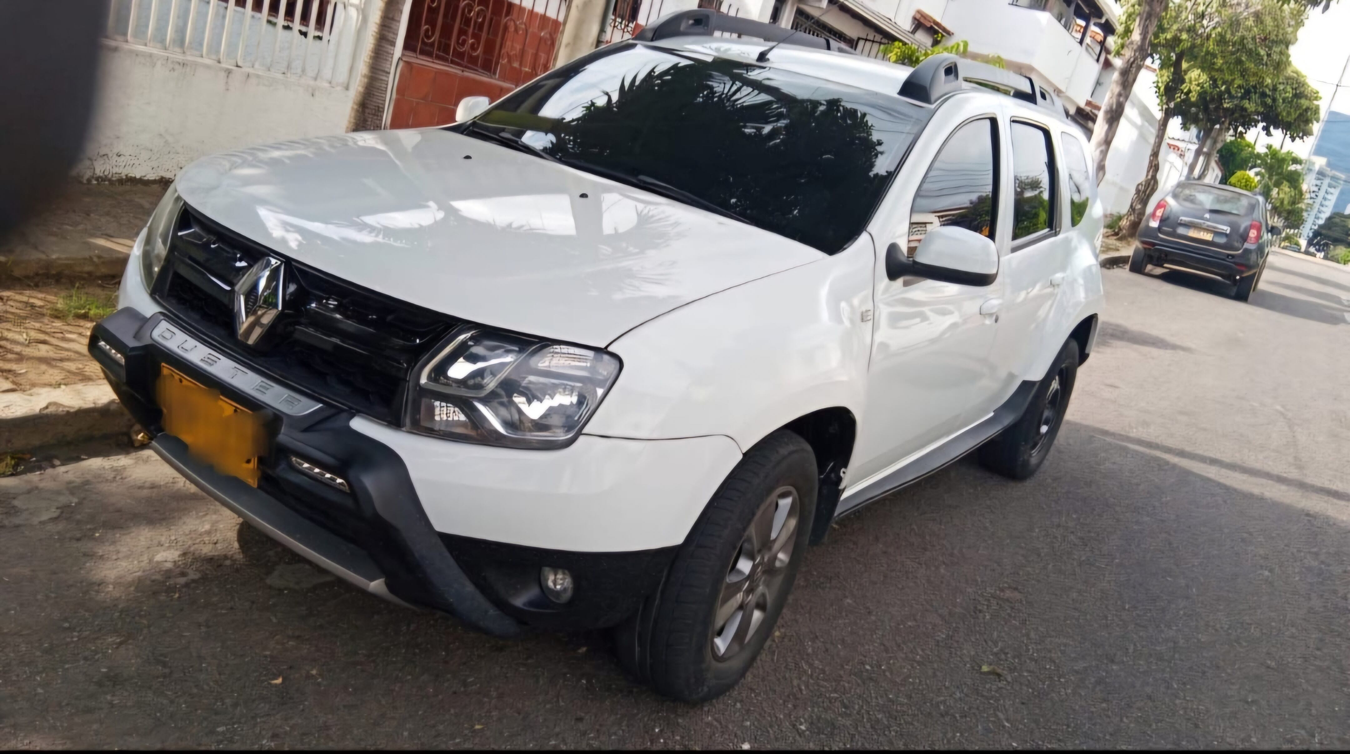 Carro sin blindaje: lo que le dio UNP a director de cárcel en Girón amenazado de muerte. Foto: Suministrada.