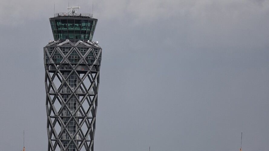 Se suspendieron todos los servicios internos, incluido el correo electrónico y la intranet, así como la página web de la Aeronáutica Civil. Foto: Colprensa / ÁLVARO TAVERA
