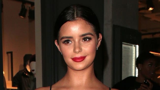 Demi Rose bajó la cremallera de su chaqueta e infartó las redes sociales. Foto: Getty Images