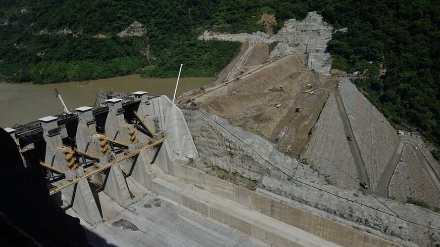 Finalizó el cierre de la compuerta 1 en Hidroituango. Foto: Agencia EFE