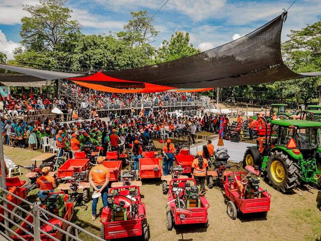 Entrega de herramientas/ Gobernación del Magdalena