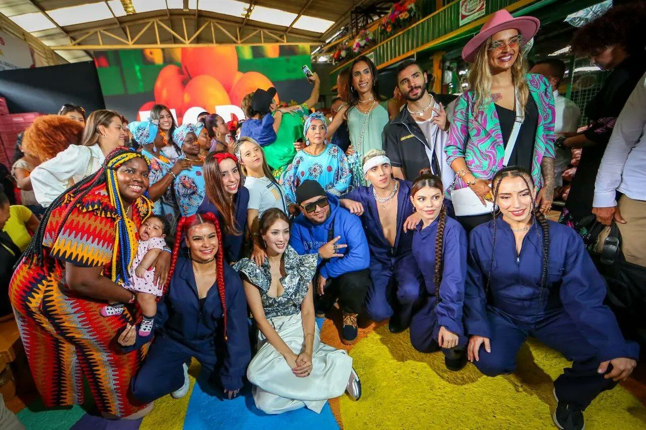 Moda al Barrio. Foto: @diamaov